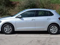 Usado VW Polo Life 95 CV (69 kW) 2022 Gris / plata Utilitario