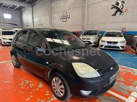 Usado Ford Fiesta Trend 80 CV (58 kW) 2005 Negro Berlina