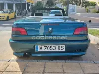 Usado Peugeot 306 Cabriolet 90 CV (66 kW) 1999 Verde Descapotable