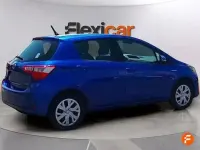 Usado Toyota Yaris Active 100 CV (73 kW) 2020 Azul