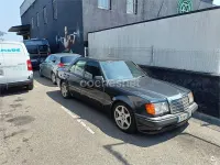Usado Mercedes E500 320 CV (235 kW) 1993 Negro Berlina