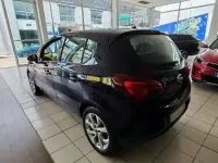 Usado Opel Corsa Expression 90 CV (66 kW) 2016 Azul Utilitario