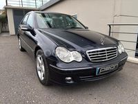 Usado Mercedes C200 Avantgarde 163 CV (119 kW) 2006 Negro Berlina
