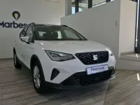 Usado Seat Arona Ecomotive 110 CV (80 kW) 2022 Blanco SUV