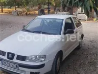 Usado Seat Ibiza Stella 60 CV (44 kW) 2000 Blanco Utilitario