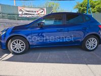Usado Seat Ibiza Style Plus 80 CV (58 kW) 2020 Azul Berlina