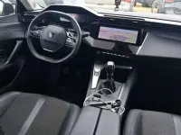 Usado Peugeot 308 Allure 131 CV (96 kW) 2023 Negro Familiar