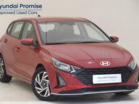 Usado Hyundai i20 100 CV (73 kW) 2025 Rojo Utilitario