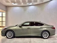 Usado Lexus ES300 Luxury Line 218 CV (160 kW) 2025 Verde Berlina