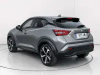 Usado Nissan Juke Tekna 114 CV (83 kW) 2022 Gris / plata SUV