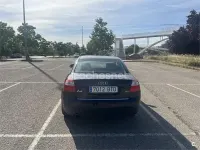Usado Audi A4 S-Line 130 CV (95 kW) 2002 Azul Berlina