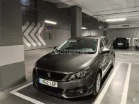 Usado Peugeot 308 Active 110 CV (80 kW) 2020 Negro Berlina