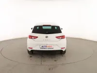 Usado Seat Leon Style 115 CV (84 kW) 2019 Blanco Berlina