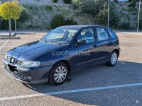 Usado Seat Ibiza Sport 90 CV (66 kW) 2000 Azul Utilitario