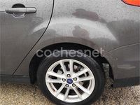 Usado Ford Focus Titanium 125 CV (91 kW) 2017 Gris / plata Familiar