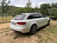 Usado Audi A4 143 CV (105 kW) 2009 Blanco Familiar
