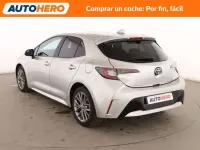 Usado Toyota Corolla 122 CV (89 kW) 2019 Gris Berlina