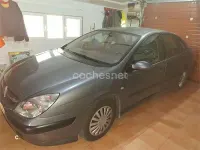 Usado Citroën C5 Exclusive 138 CV (101 kW) 2004 Gris / plata Berlina