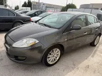 Usado Fiat Bravo Dynamic 120 CV (88 kW) 2008 Gris / plata Utilitario