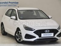 Usado Hyundai i30 100 CV (73 kW) 2024 Blanco Berlina