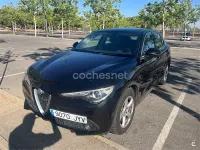 Usado Alfa Romeo Stelvio Super 180 CV (132 kW) 2017 Negro SUV