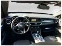 Usado Alfa Romeo Stelvio Veloce 209 CV (153 kW) 2023 Gris SUV