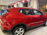 Usado Volvo XC40 Core 163 CV (119 kW) 2024 Rojo SUV