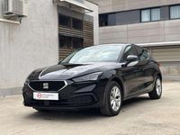 Usado Seat Leon Style 110 CV (80 kW) 2024 Negro SUV