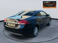 Usado Ford Focus Cabriolet Trend 145 CV (106 kW) 2007 Negro Descapotable