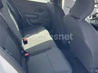 Usado Dacia Sandero Acces 67 CV (49 kW) 2023 Blanco Berlina