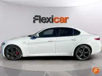 Usado Alfa Romeo Giulia Sprint 200 CV (147 kW) 2021 Blanco Berlina