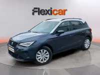 Usado Seat Arona FR 116 CV (85 kW) 2025 Gris SUV