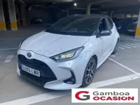 Usado Toyota Yaris Hybrid Plus 116 CV (85 kW) 2022 Blanco Berlina