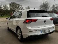 Usado VW Golf VIII 115 CV (84 kW) 2022 Blanco Berlina