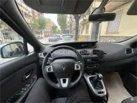 Usado Renault Scenic E-Tech 95 CV (69 kW) 2011 Negro Monovolumen