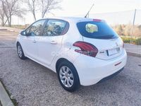 Usado Peugeot 208 Active 82 CV (60 kW) 2017 Blanco Utilitario