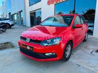 Usado VW Polo Advance 75 CV (55 kW) 2015 Rojo Berlina