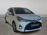 Usado Toyota Yaris Active 101 CV (74 kW) 2016 Blanco Berlina