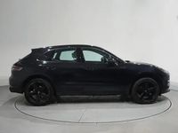 Begagnad Porsche Macan 245 HK (180 kW) 2021 Svart SUV
