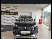 Usado Peugeot 2008 GT-line 130 CV (95 kW) 2020 Negro SUV