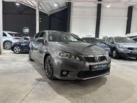 Usado Lexus CT200h Sport Line 136 CV (100 kW) 2013 Gris Utilitario