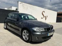Usado BMW 120 150 CV (110 kW) 2006 Gris / plata Utilitario