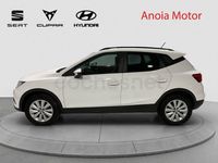 Usado Seat Arona Ecomotive 95 CV (69 kW) 2019 Blanco SUV