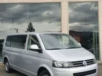 Usado VW Caravelle Comfortline 102 CV (75 kW) 2012 Gris / plata Van