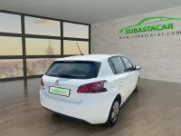 Usado Peugeot 308 Active 131 CV (96 kW) 2021 Blanco Utilitario
