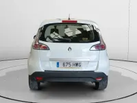 Usado Renault Scenic E-Tech Expression 110 CV (80 kW) 2014 Blanco