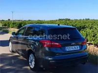 Usado Ford Focus Titanium 150 CV (110 kW) 2015 Gris / plata Familiar