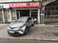 Usado Toyota C-HR Advance 122 CV (89 kW) 2019 Gris / plata SUV