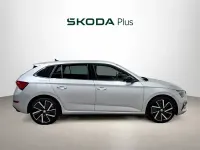 Usado Skoda Scala Sport 150 CV (110 kW) 2022 Gris plata Utilitario