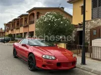 Usado Chevrolet Camaro 193 CV (141 kW) 2000 Rojo Coupe